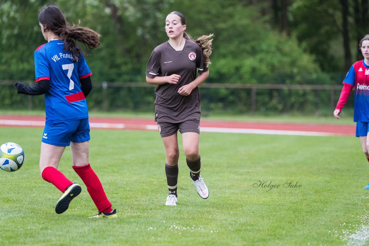 Bild 195 - wCJ VfL Pinneberg3 - St.Pauli : Ergebnis: 2:1